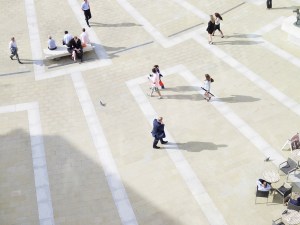 People walking in a plaza/square - PwC, Photo_RGB_PC_ 442.jpg